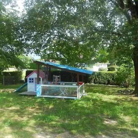 Maison Familiale Avec Piscine Hors Sol *